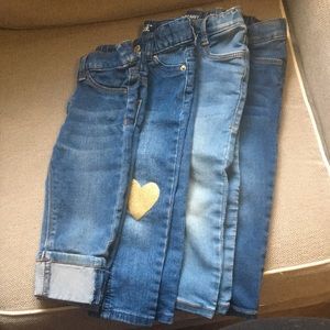4 pairs of 2T Jeans!!